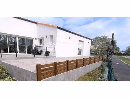 maison neuve de 2025