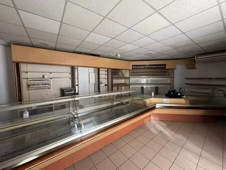 location commerce 280 m²
