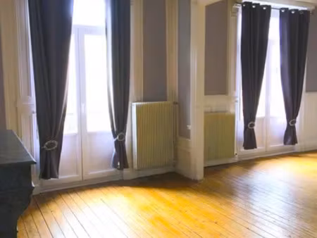 appartement à saint-quentin (02100)