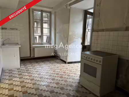en vente maison 88 m² – 54 000 € |montreuil-poulay