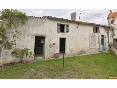 vente maison 3 pièces 52 m² à breuil-la-réorte (17700)  35 000 €