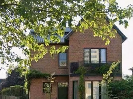 huis te huur in genk met 3 slaapkamers