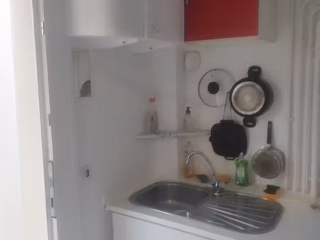 clichy centre- studio fonctionnel au coeur d'un secteur recherche faible charges