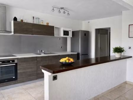 exclusivité - à vendre spacieux t3 de 84 m2 à bas-du-fort au