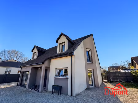 coup de coeur assuré pour ce pavillon 4 chambres construit en 2