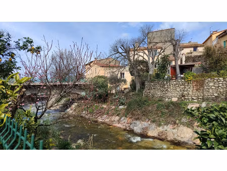 maison avec piscine et studio indépendant