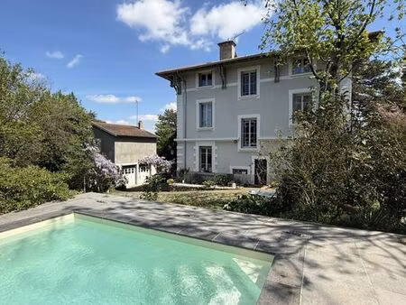 maison de prestige de 300 m2 en vente rillieux-la-pape  auvergne-rhône-alpes