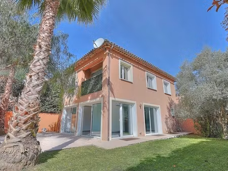 maison d'exception à biot