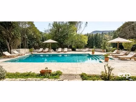 coup de coeur villa avec vue  piscine et appartements indép