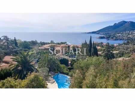 exclusivité villa provencale avec vue mer à théoule