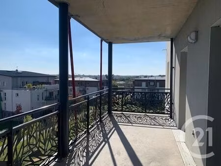 à louer appartement 71 28 m² – 812 € |la roche-sur-yon