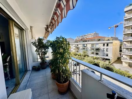 cannes vente appartement 2p en viager occupé