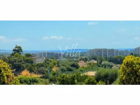 villa 195m2 avec piscine  terrain divisible  fort potentiel constructible –...