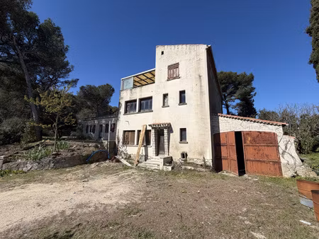 appartement t6 d'exception de 154m2 jardin de 120m2