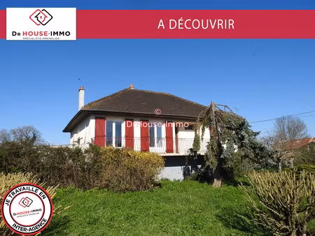 maison de belle envergure de 124m2 habitables construite sur un terrain de 1721 m2 (possib