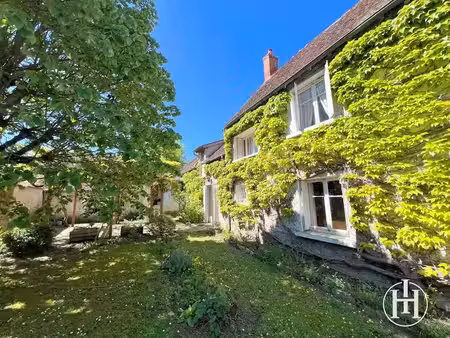 vente maison 6 pièces 166 m² à orval (18200)  119 000 €