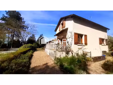 grande propriété sur sèvres-anxaumont