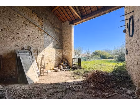 vente maison 5 pièces 150 m² à crêches-sur-saône (71680)  99 000 €