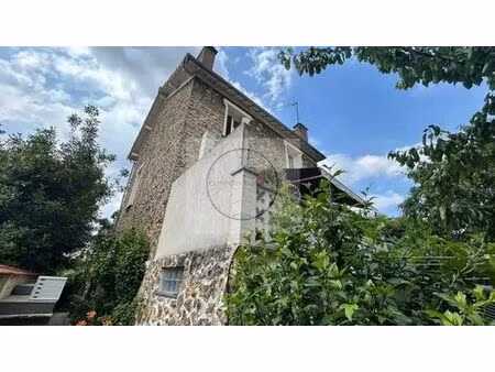 maison de 6 pièces de luxe en vente à bondy  île-de-france