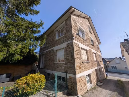 vente maison 15 pièces 243.06 m² à le lonzac (19470)  129 000 €
