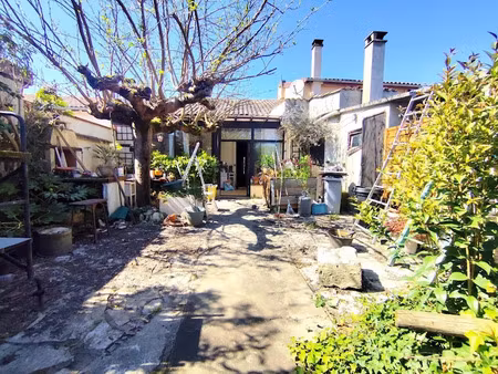 vente maison 4 pièces 110 m² à castelsarrasin (82100)  129 000 €