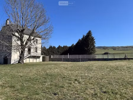 vente maison 4 pièces 90 m² à allanche (15160)  137 800 €