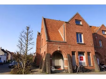 commercieel te huur in de pinte