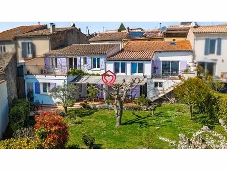 charmante maison à cailhau avec vue imprenable sur les pyrénées