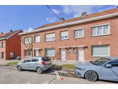 huis te huur in izegem met 3 slaapkamers