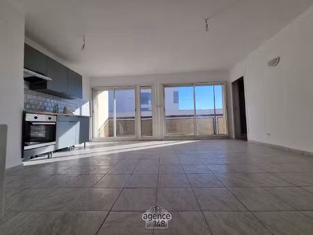 appartement 4 pièces 13003