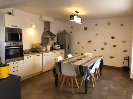 location appartement 3 pièces 73 m² à uhart-cize (64220)