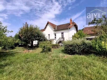 vente maison 5 pièces 180 m² à abrest (03200)  213 000 €