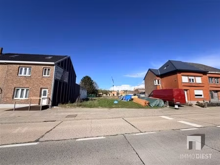 projectgrond (12a 73ca) in hartje kortenaken – potentieel voor 4 topappartementen