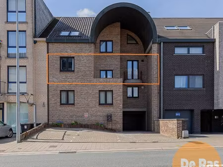 herzele- verzorgd 2-slaapkamerappartement met 2 terrassen