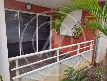 à vendre : appartement t3 au moule - 215 054 €