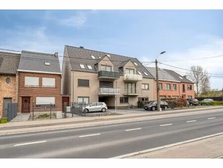 te koop - gelijkvloers appartement met aparte ingang