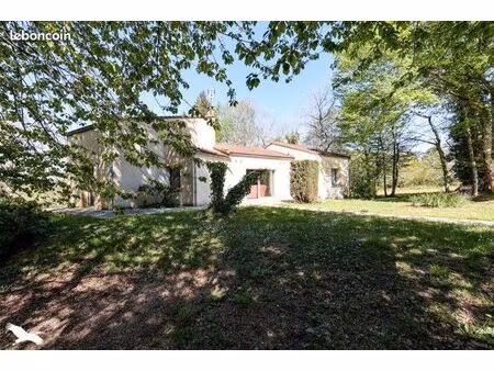 pavillon 6 pièces 120 m²