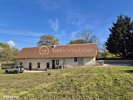 propriété 5 pièces 115 m²