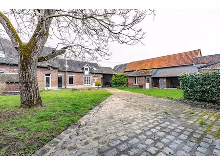 vente ferme 5 pièces 174 m² à béthancourt-en-vaux (02300)  221 900 €