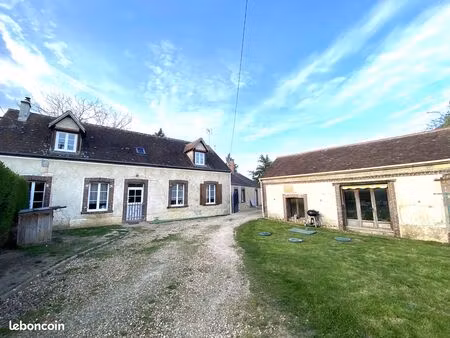 maison de campagne 5 pièces 2 chambres sur 2345 m²