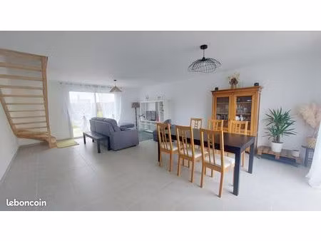 maison 5 pièces 110 m²