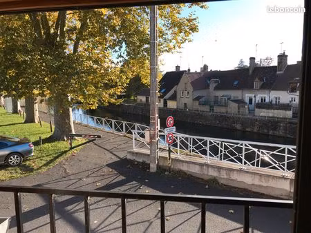 location meublée – maison de charme avec vue sur le canal – châtillon-coligny (45230)