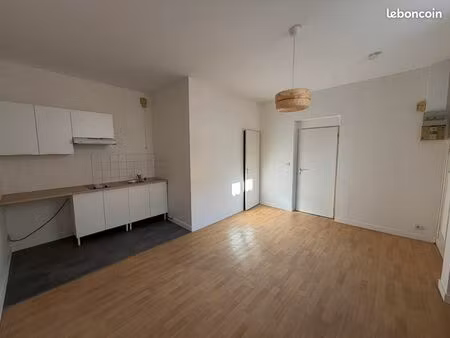 studio rénové chasseneuil