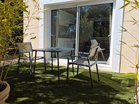 grand studio neuf  meublé  au calme