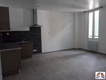 location appartement 3 pièces 61m²