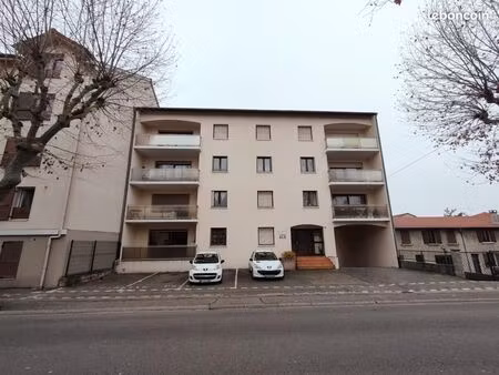 studio 1 pièce 26 m²