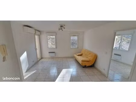 location t3 mauguio centre