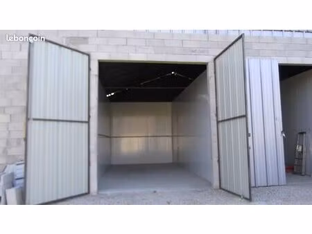 box garages a louer