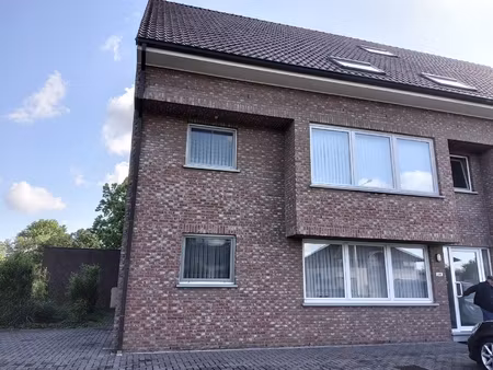 appartement te huur in begijnendijk met 2 slaapkamers