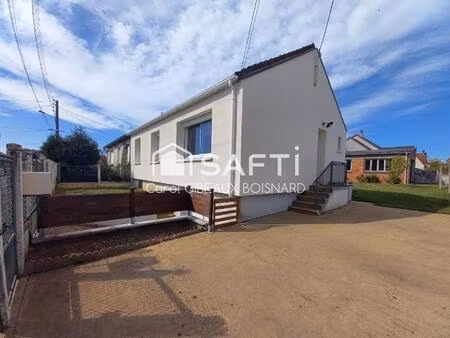 maison familiale proche des commodités avec sous-sol  garage et terrain